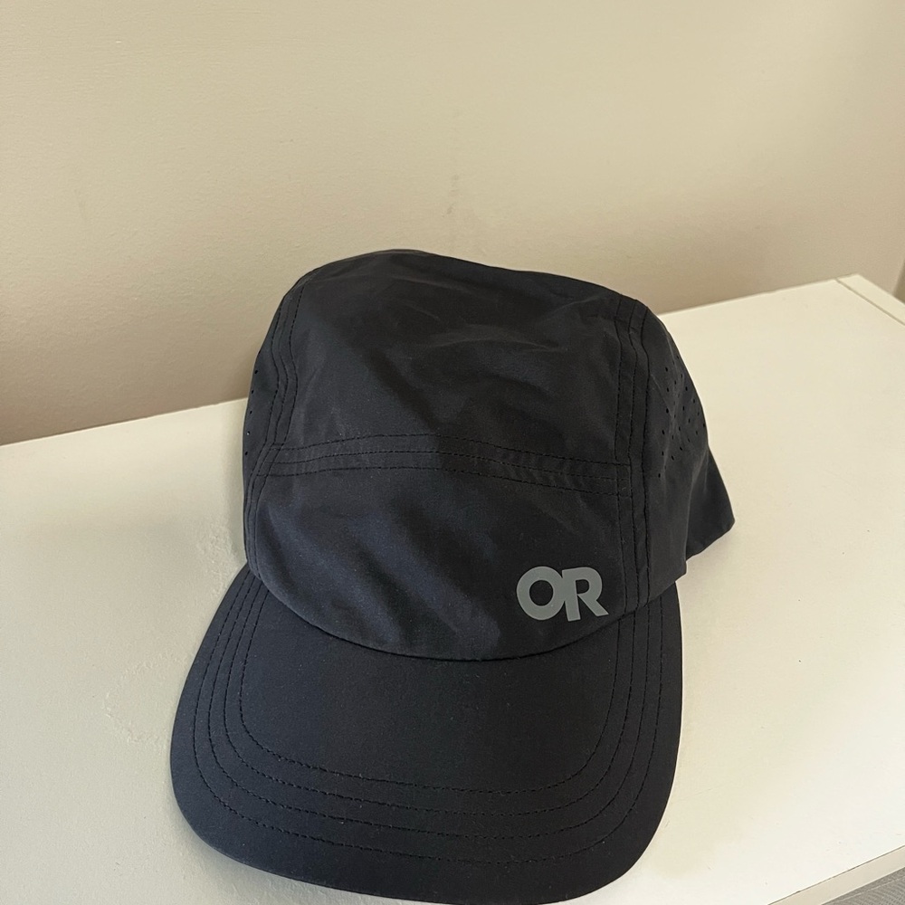 Outdoor Research Black Hat